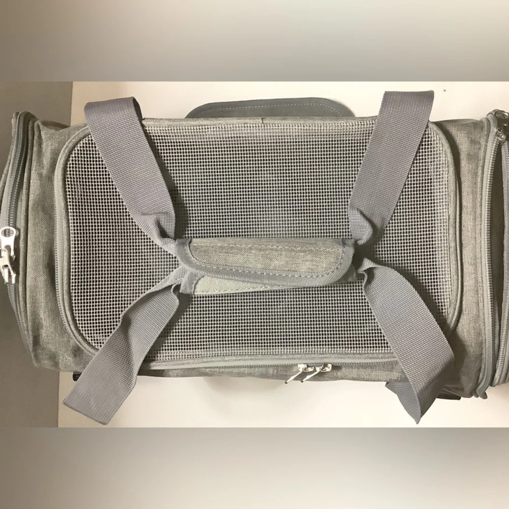 Prodigen Pet Carrier Bag - Medium for small dog or cat gray 17L x 10W x 11H.